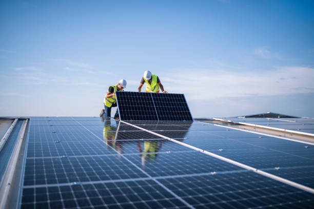 Best Roof Maintenance and Cleaning  in Roseville, OH
